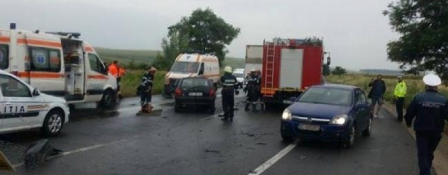 Accident mortal: un tir a spulberat trei maşini