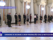 Ceremonie de decorare a unor personalități civile și instituții medicale